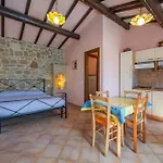 Il Giuncheto Apartments, Pool, Umbrian Countryside Apartament *
