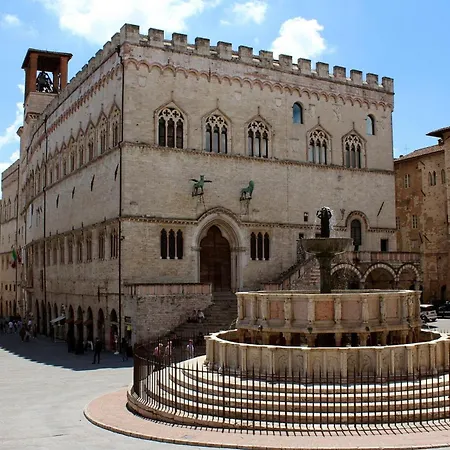 Il Giuncheto Apartments, Pool, Umbrian Countryside