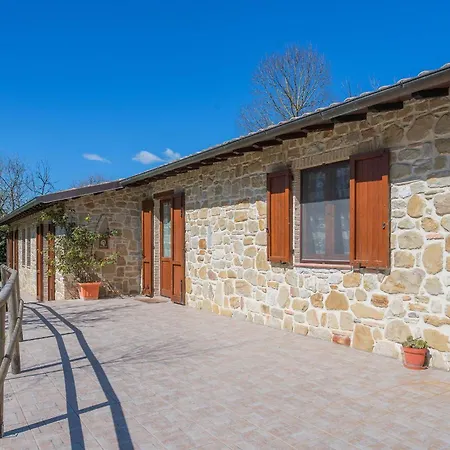 Il Giuncheto Apartments, Pool, Umbrian Countryside *