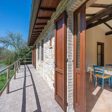Il Giuncheto Apartments, Pool, Umbrian Countryside Apartment