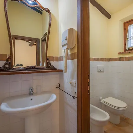 Il Giuncheto Apartments, Pool, Umbrian Countryside * Perugia