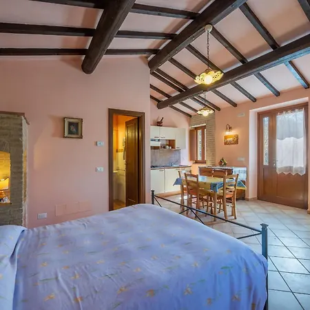 Il Giuncheto Apartments, Pool, Umbrian Countryside *