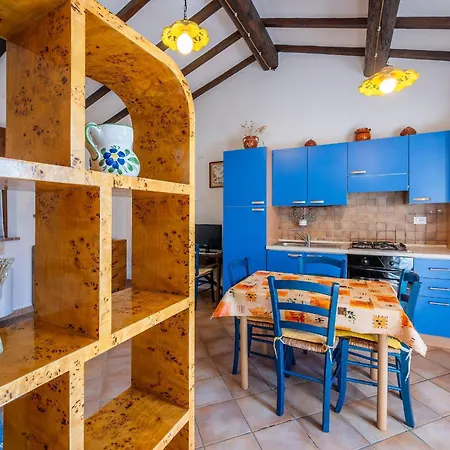 Il Giuncheto Apartments, Pool, Umbrian Countryside
