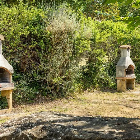 Il Giuncheto Apartments, Pool, Umbrian Countryside Apartment