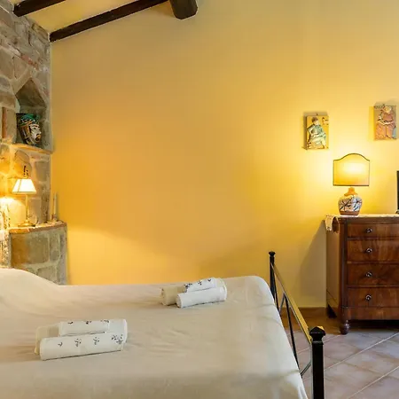Il Giuncheto Apartments, Pool, Umbrian Countryside *