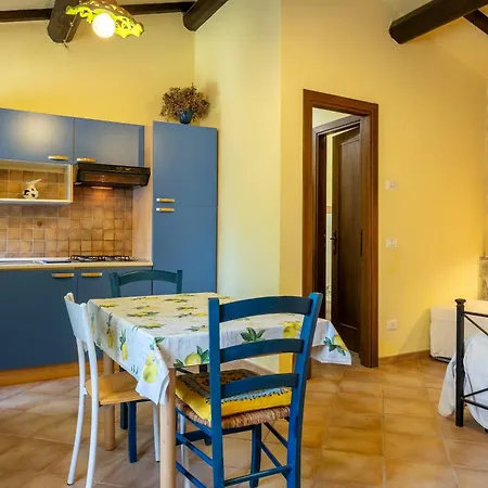 Il Giuncheto Apartments, Pool, Umbrian Countryside * Perugia