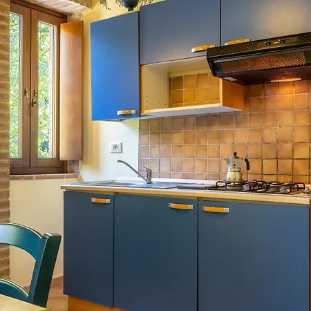 Il Giuncheto Apartments, Pool, Umbrian Countryside Apartment Perugia